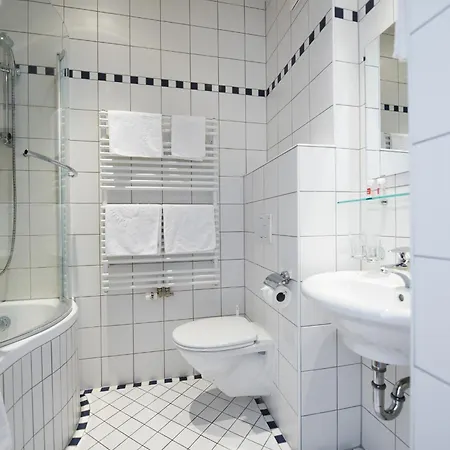 فندق Garni Sunshine 2*